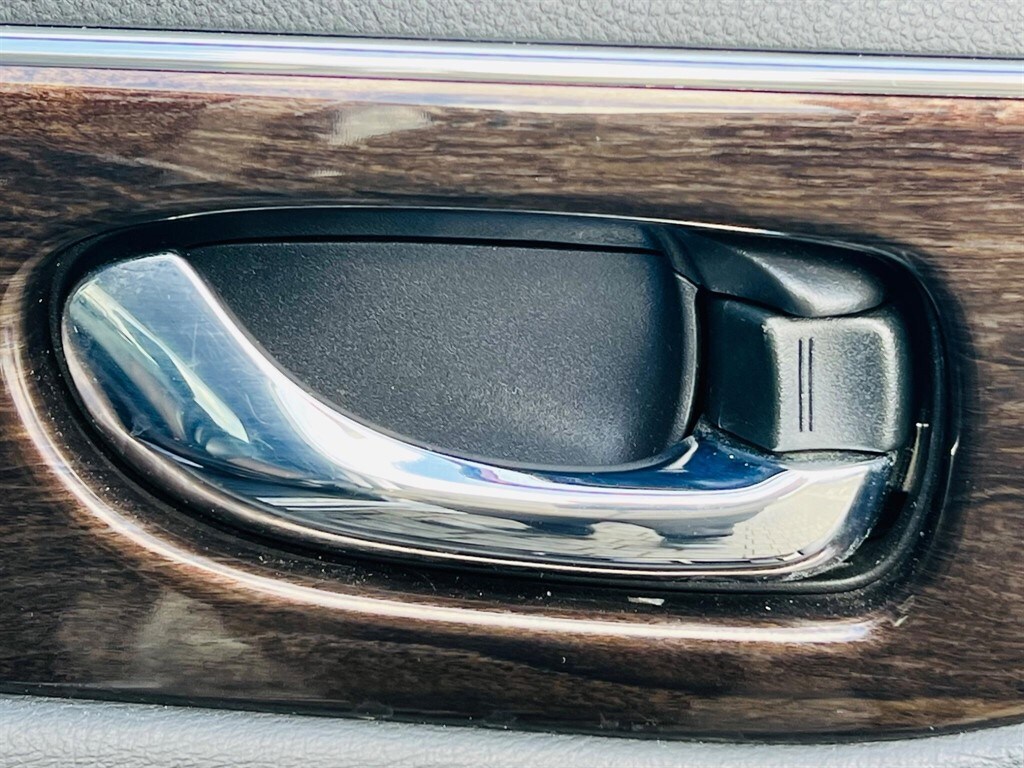 Used Nissan Elgrand 2023 for sale - 78118118: Photo 57