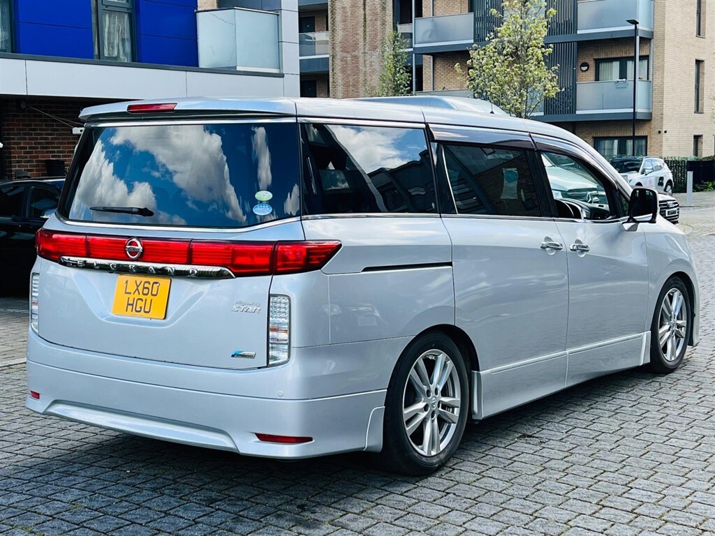 Used Nissan Elgrand 2023 for sale - 78118118: Photo 9