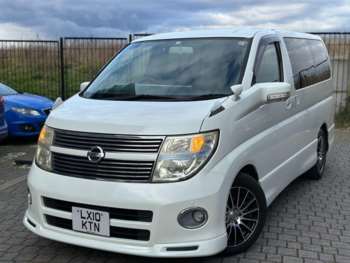 Used Nissan Elgrand 2010 for sale - 74634326: Photo