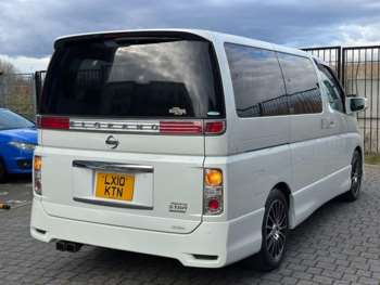 Used Nissan Elgrand 2010 for sale - 74634326: Photo