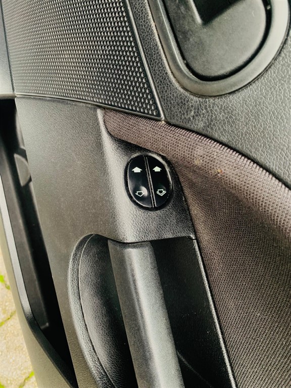 Used Ford Fiesta 2006 for sale - 77021999: Photo 19