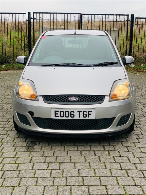 Used Ford Fiesta 2006 for sale - 77021999: Photo 2