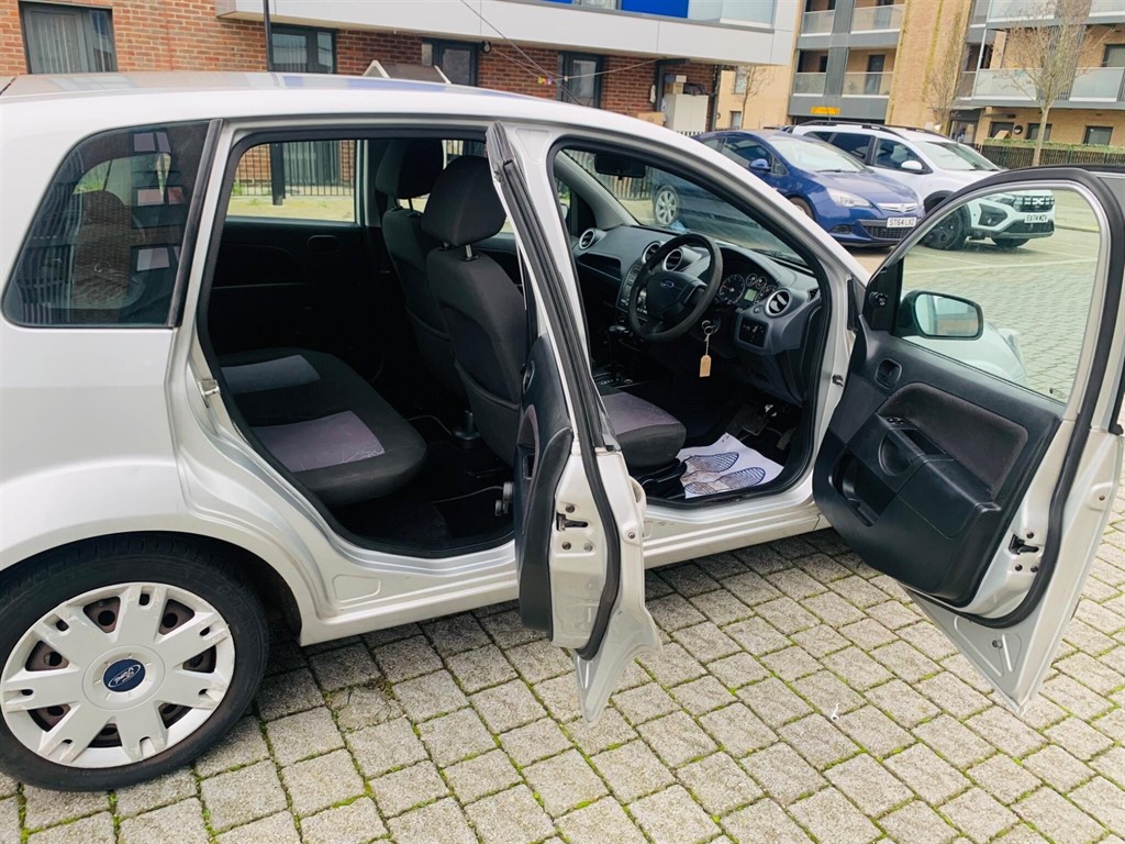 Used Ford Fiesta 2006 for sale - 77021999: Photo 7