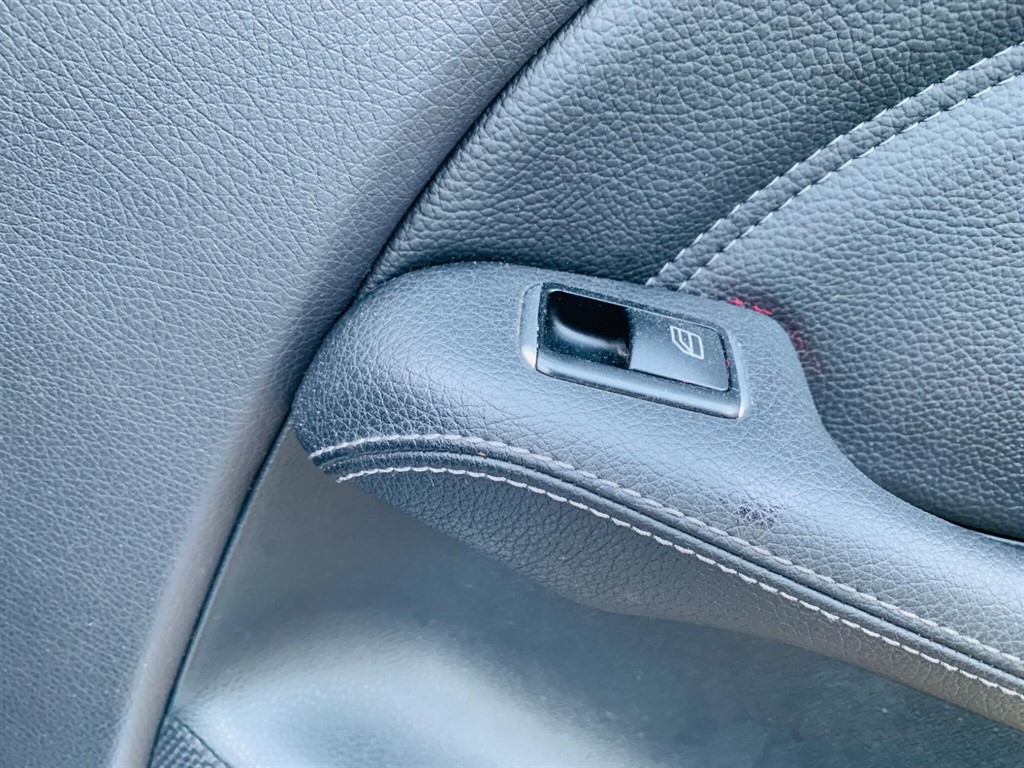 Used Mercedes-Benz B Class 2014 for sale - 77232421: Photo 28