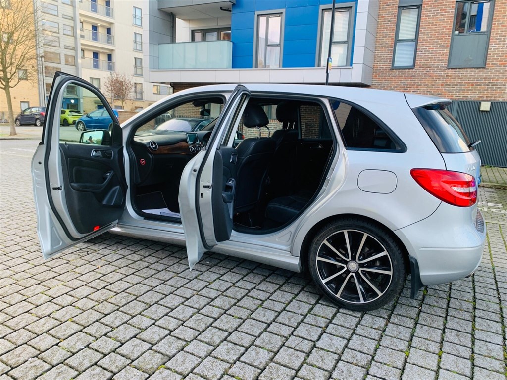 Used Mercedes-Benz B Class 2014 for sale - 77232421: Photo 9