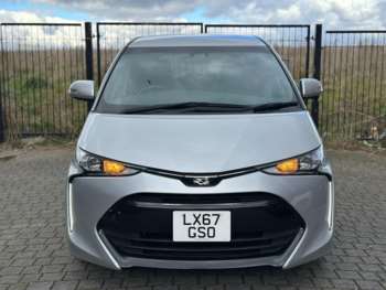 Used Toyota Estima 2017 for sale - 74634306: Photo
