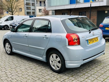 Used Toyota Corolla 2005 for sale - 76999793: Photo