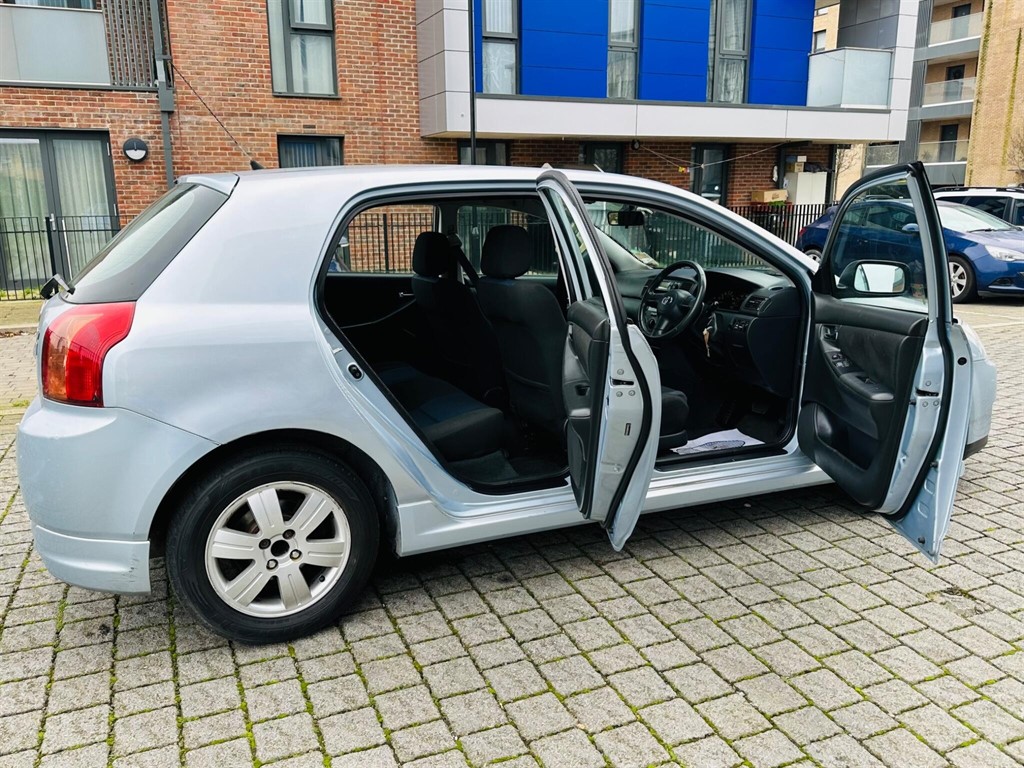 Used Toyota Corolla 2005 for sale - 76999793: Photo 9