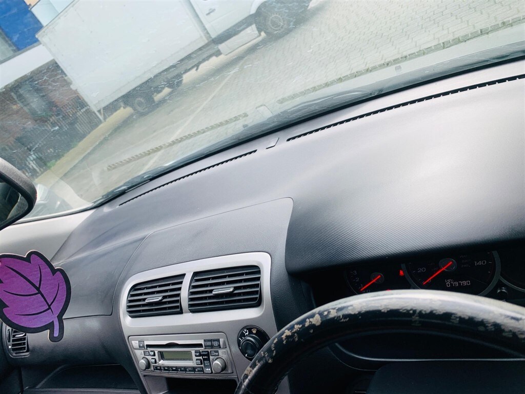 Used Honda Civic 2005 for sale - 77588875: Photo 18