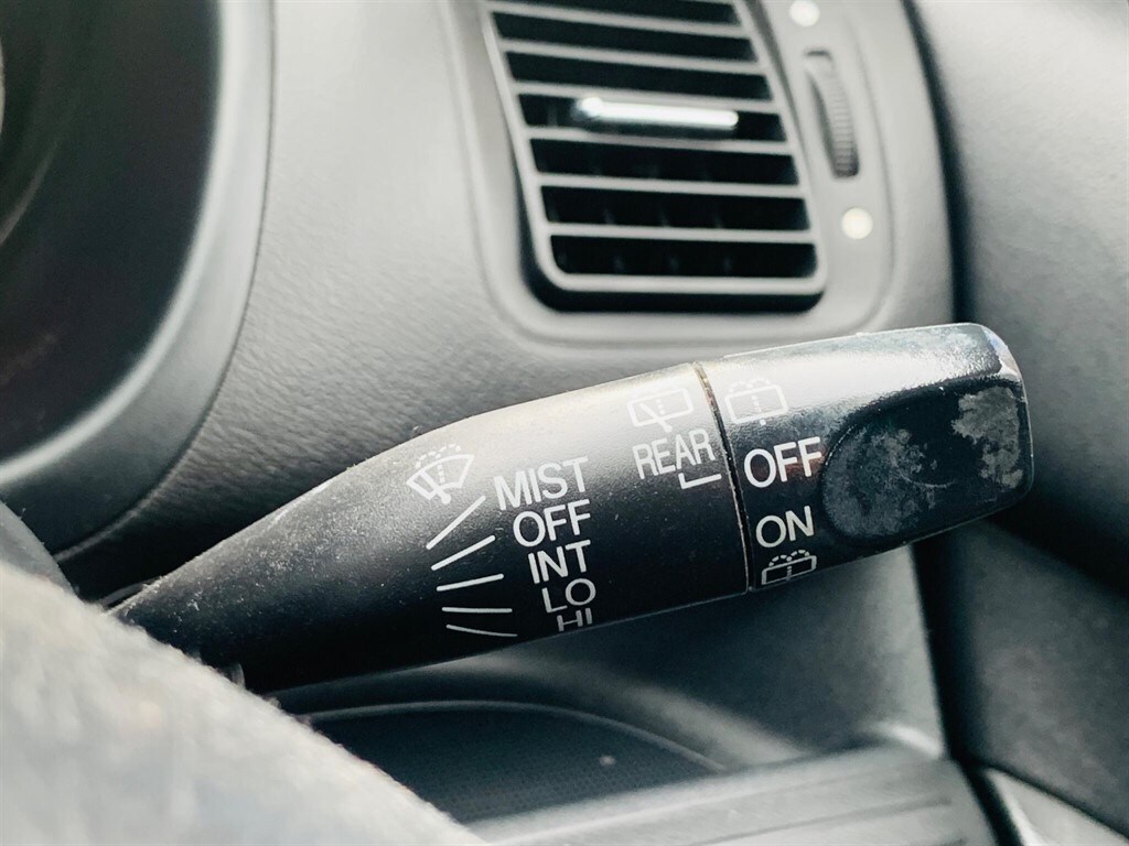 Used Honda Civic 2005 for sale - 77588875: Photo 32