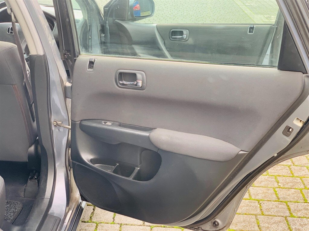 Used Honda Civic 2005 for sale - 77588875: Photo 39