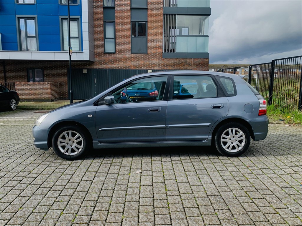 Used Honda Civic 2005 for sale - 77588875: Photo 6