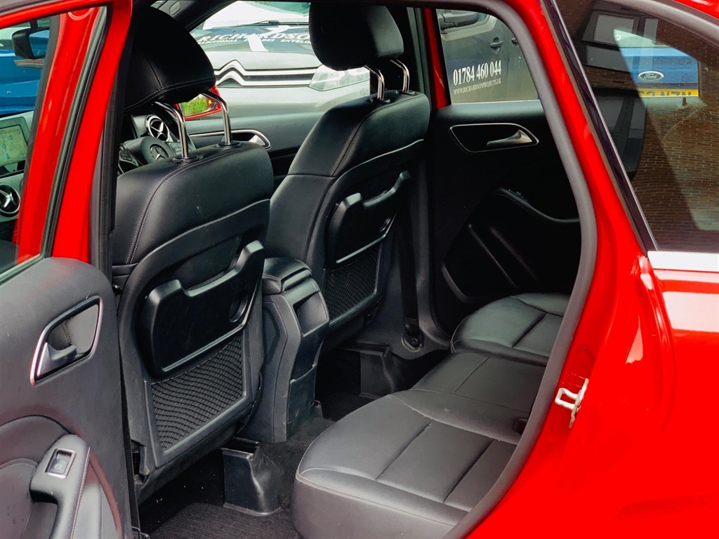 Used Mercedes-Benz B Class 2015 for sale - 77638331: Photo 18