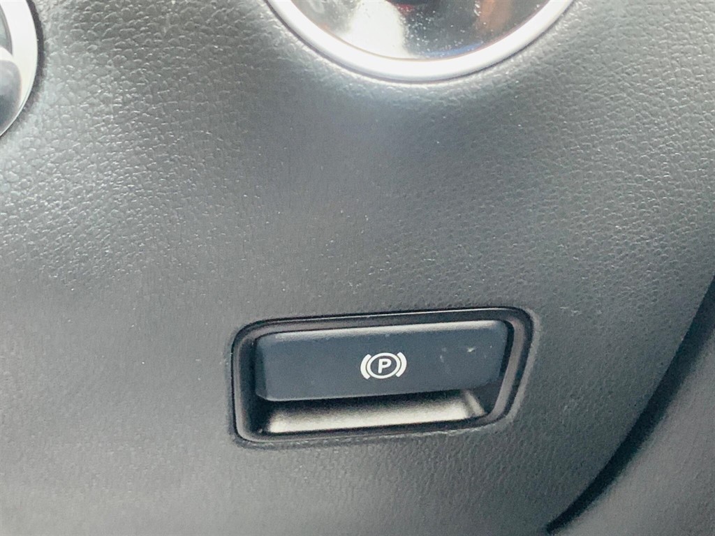 Used Mercedes-Benz B Class 2015 for sale - 77638331: Photo 33