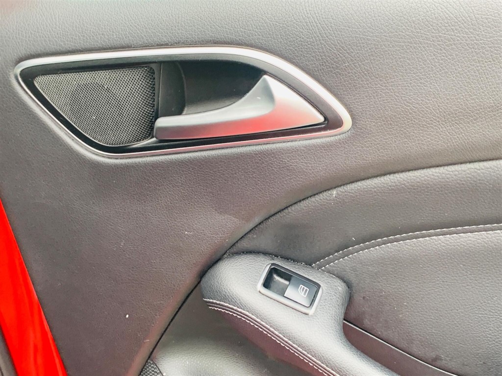 Used Mercedes-Benz B Class 2015 for sale - 77638331: Photo 39