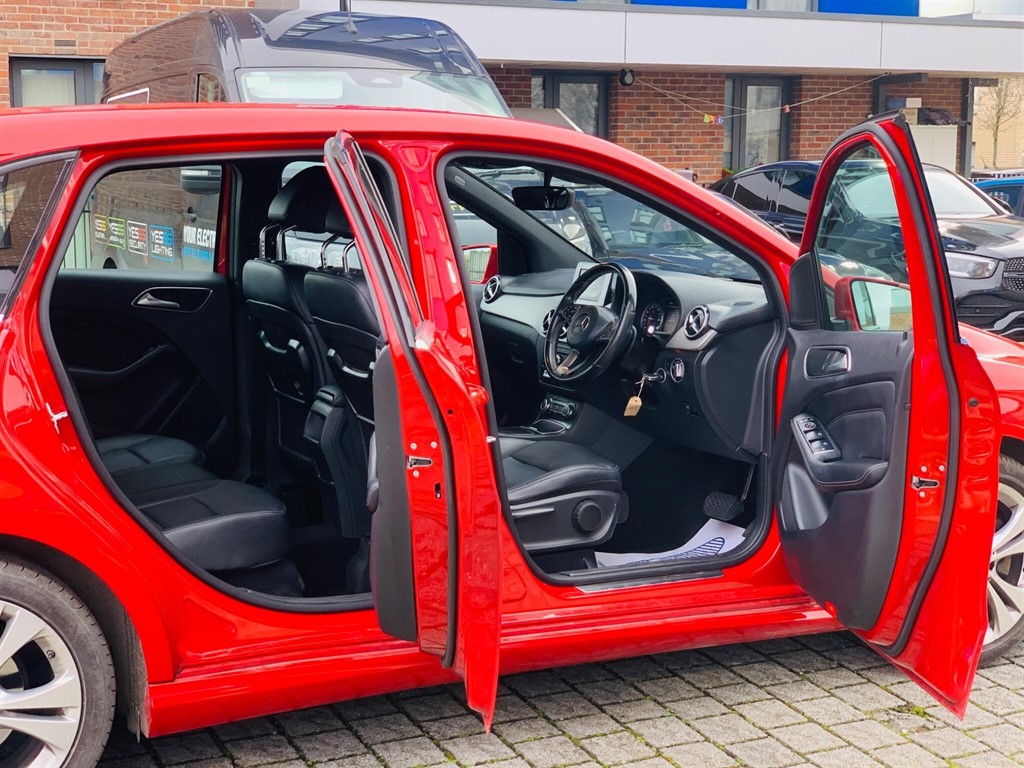 Used Mercedes-Benz B Class 2015 for sale - 77638331: Photo 53