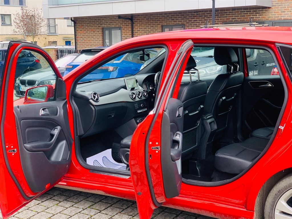 Used Mercedes-Benz B Class 2015 for sale - 77638331: Photo 55