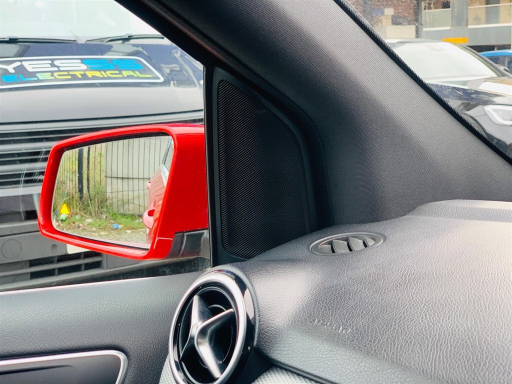 Used Mercedes-Benz B Class 2015 for sale - 77638331: Photo 61