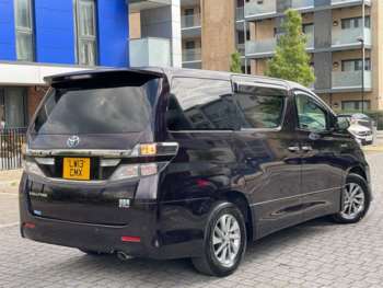 Used Toyota Vellfire 2013 for sale - 74634328: Photo