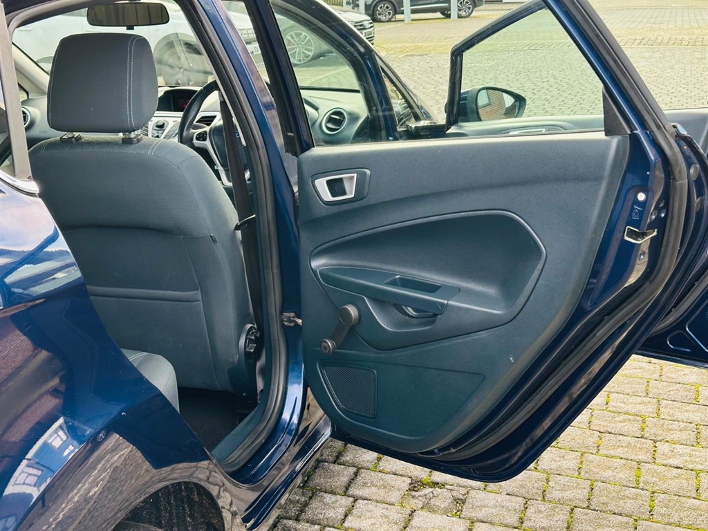 Used Ford Fiesta 2012 for sale - 77232404: Photo 35