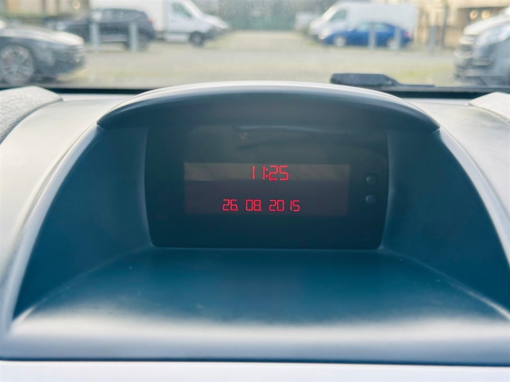 Used Ford Fiesta 2012 for sale - 77232404: Photo 41