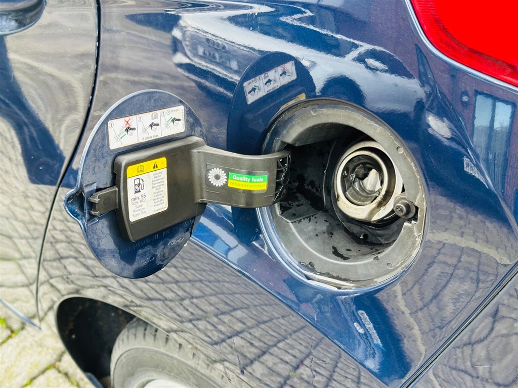 Used Ford Fiesta 2012 for sale - 77232404: Photo 52