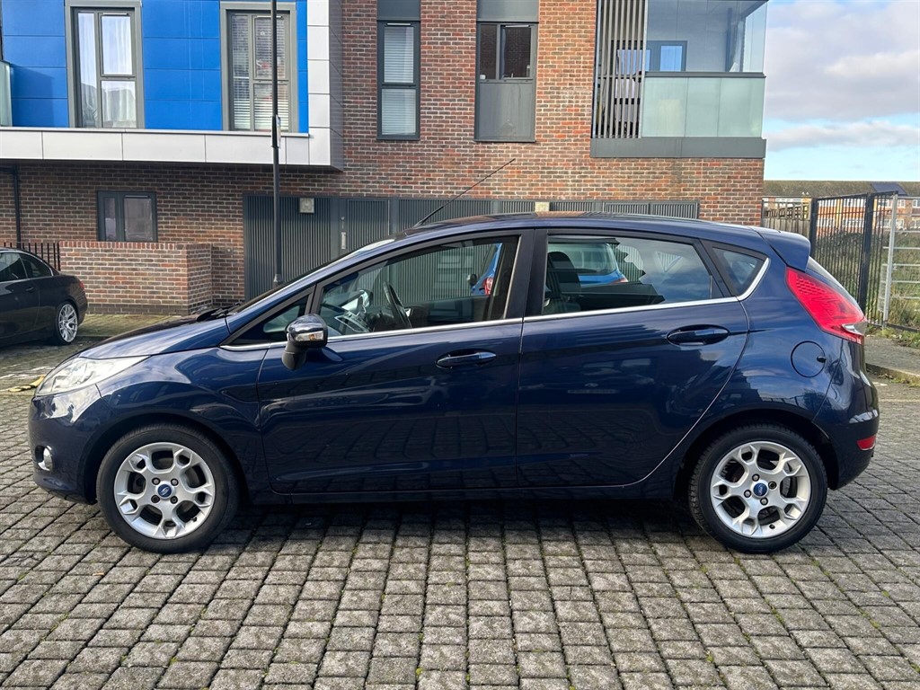 Used Ford Fiesta 2012 for sale - 77232404: Photo 9