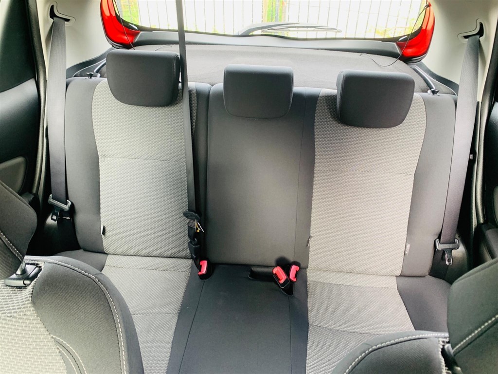 Used Toyota Yaris 2015 for sale - 77827000: Photo 20