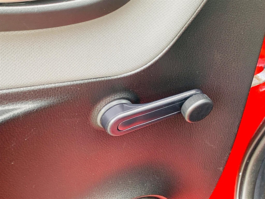 Used Toyota Yaris 2015 for sale - 77827000: Photo 58