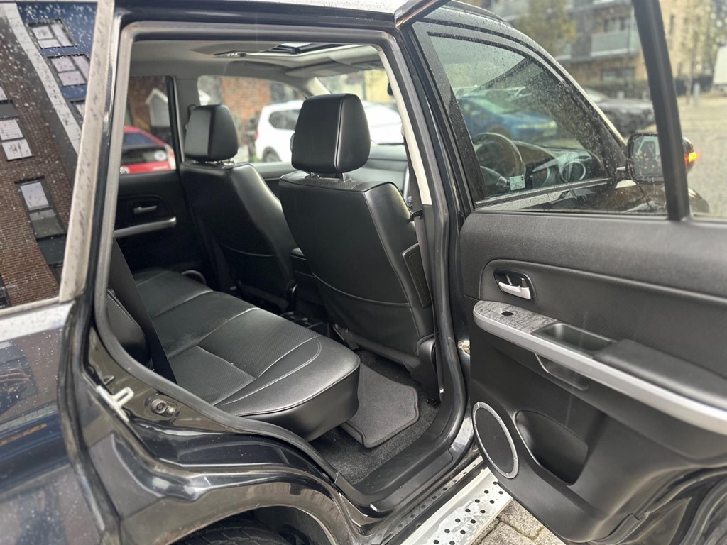 Used Suzuki Grand Vitara 2011 for sale - 76540202: Photo 34