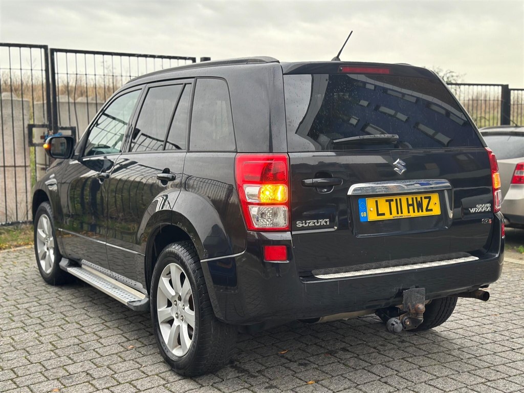 Used Suzuki Grand Vitara 2011 for sale - 76540202: Photo 4