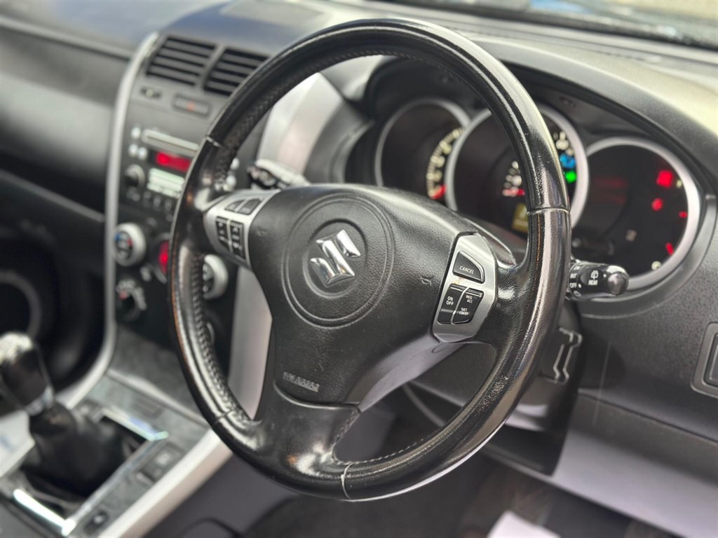 Used Suzuki Grand Vitara 2011 for sale - 76540202: Photo 59