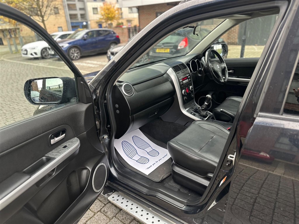 Used Suzuki Grand Vitara 2011 for sale - 76540202: Photo 66