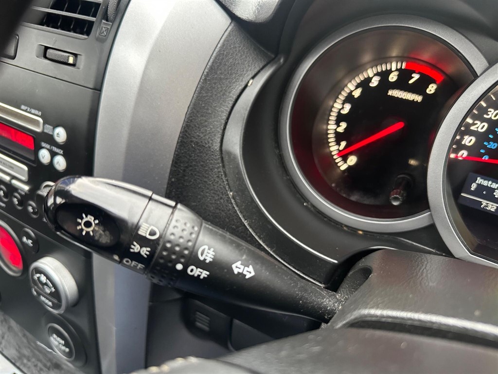 Used Suzuki Grand Vitara 2011 for sale - 76540202: Photo 77