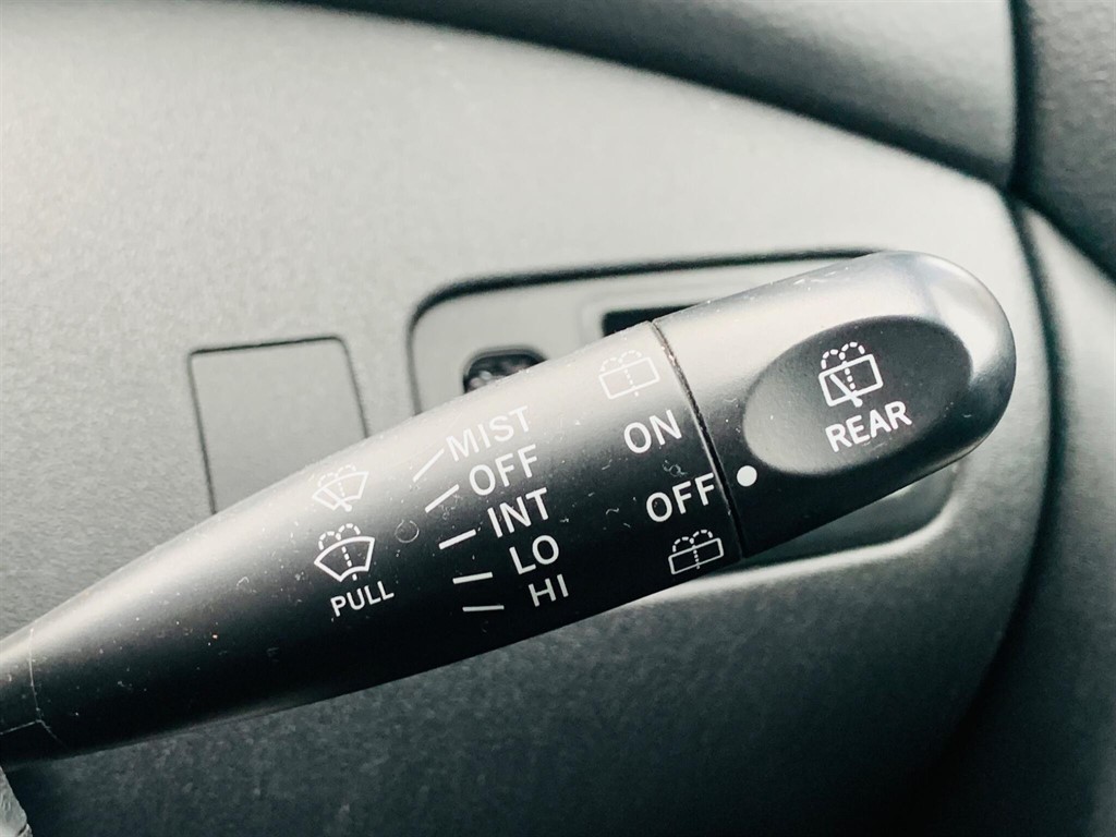 Used Toyota Yaris 2005 for sale - 77472132: Photo 25