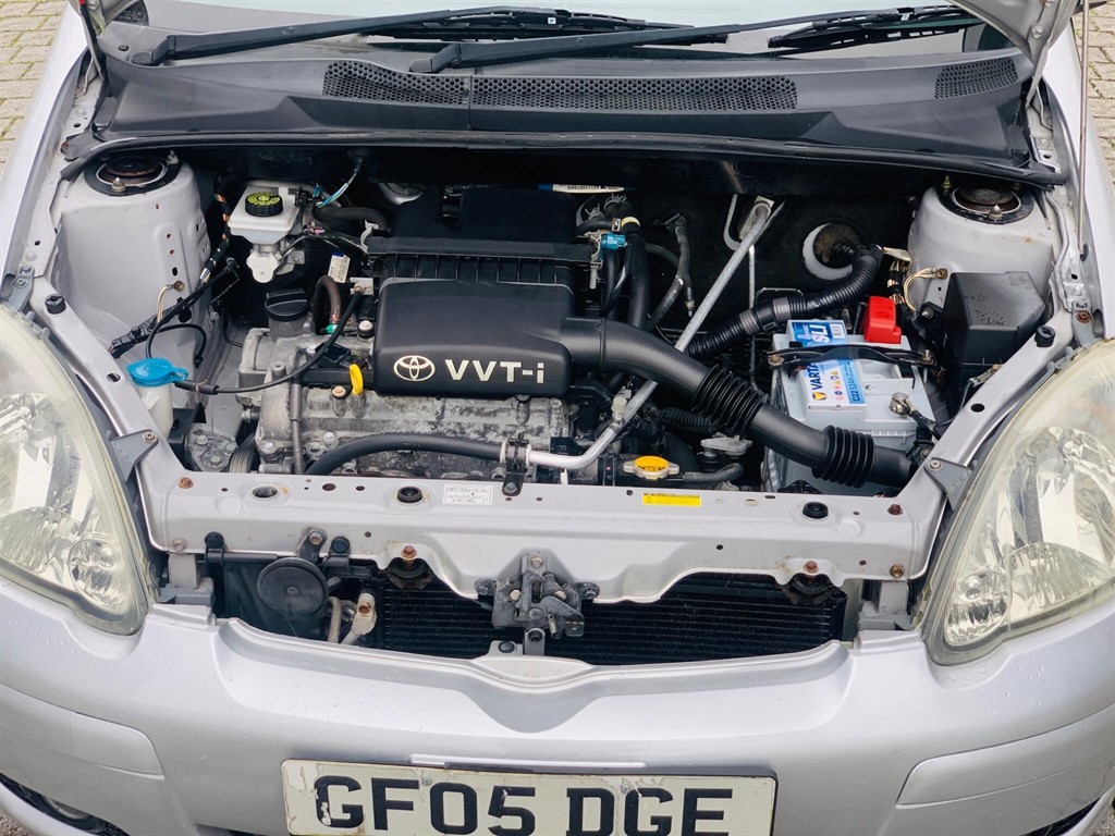 Used Toyota Yaris 2005 for sale - 77472132: Photo 38