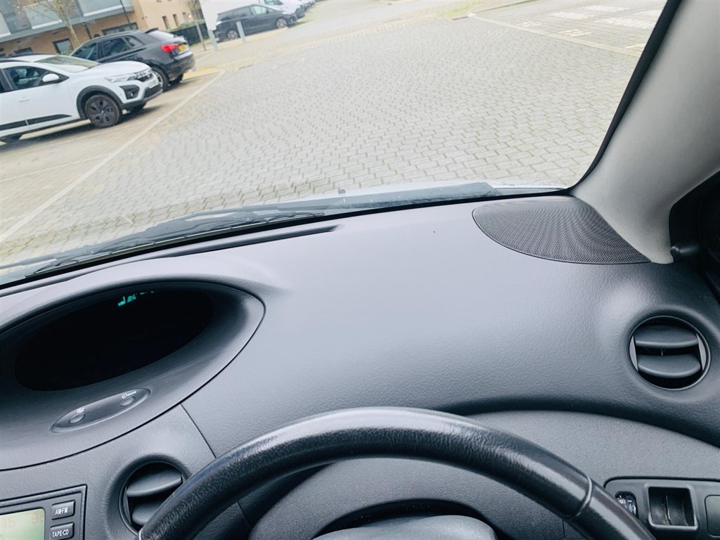 Used Toyota Yaris 2005 for sale - 77472132: Photo 58