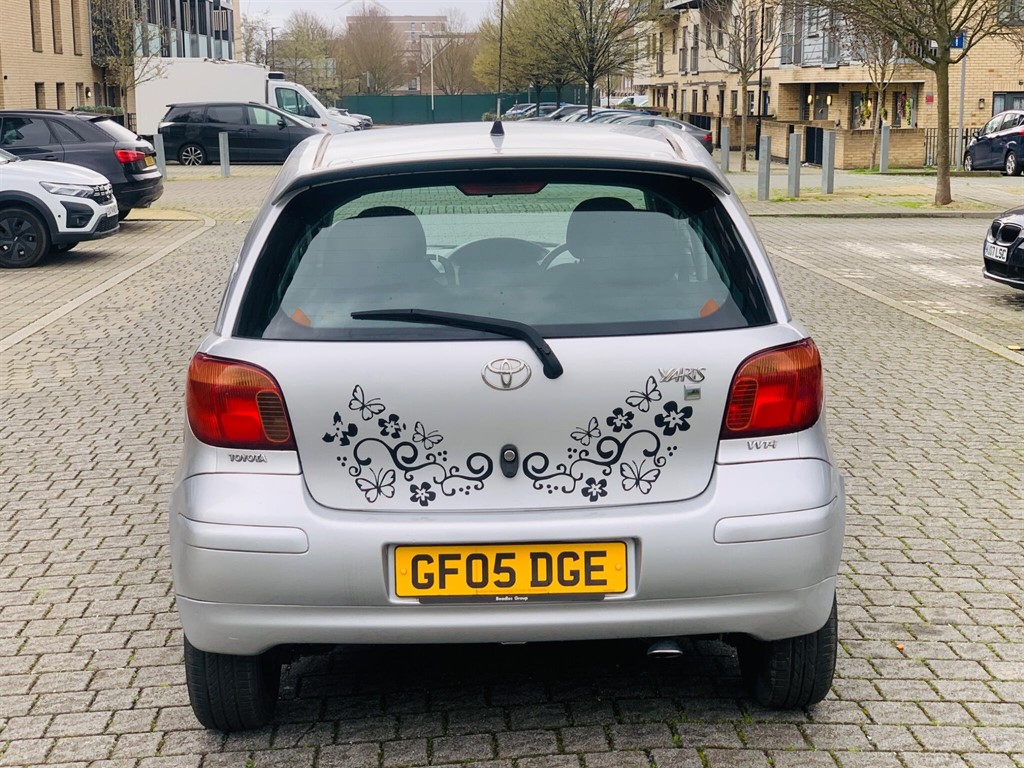 Used Toyota Yaris 2005 for sale - 77472132: Photo 7