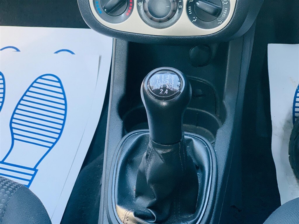 Used Vauxhall Corsa 2010 for sale - 77988841: Photo 12