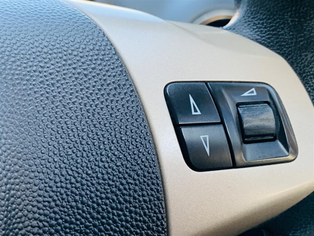 Used Vauxhall Corsa 2010 for sale - 77988841: Photo 23