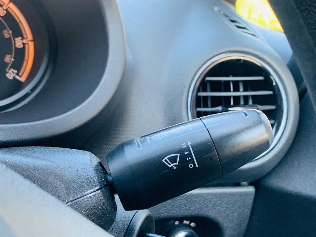 Used Vauxhall Corsa 2010 for sale - 77988841: Photo 26