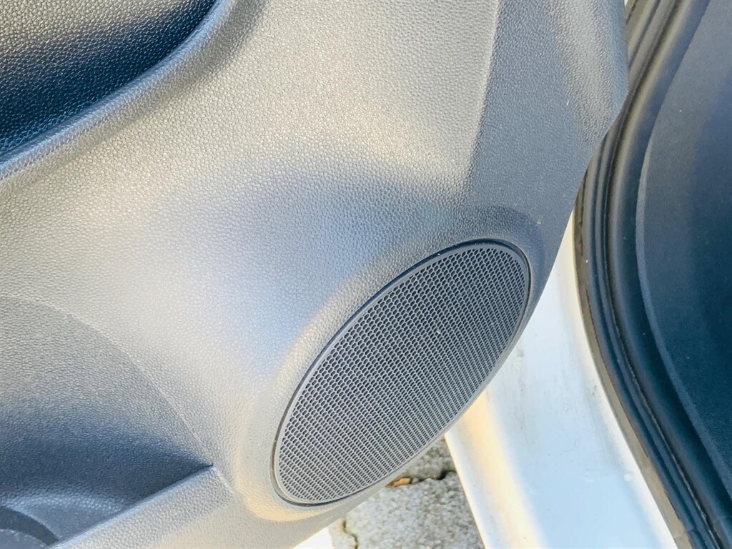 Used Vauxhall Corsa 2010 for sale - 77988841: Photo 34