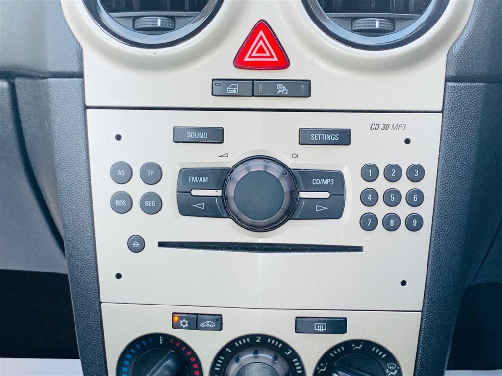 Used Vauxhall Corsa 2010 for sale - 77988841: Photo 46