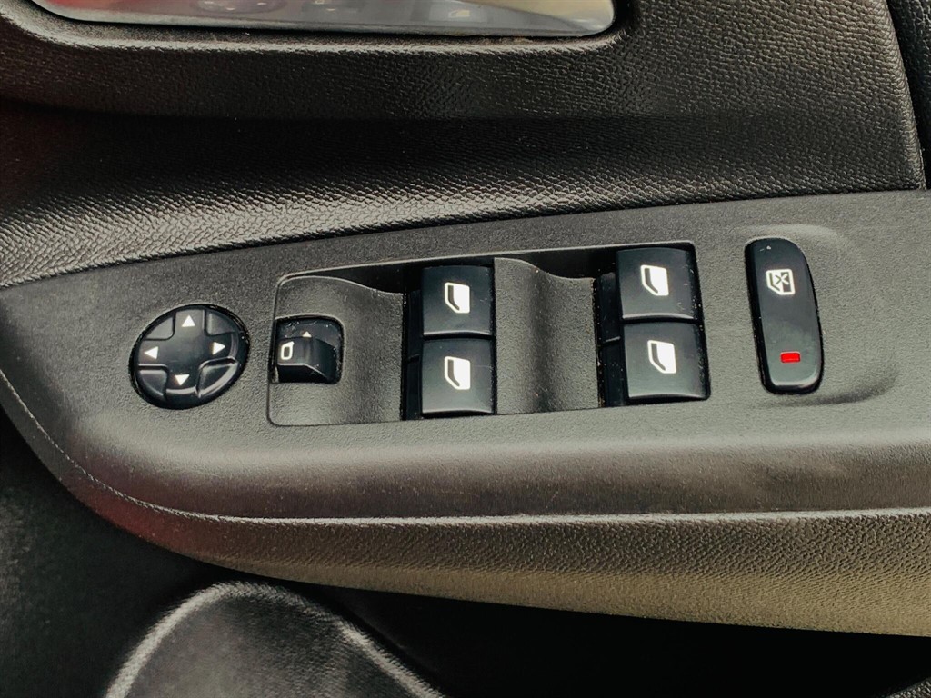 Used Vauxhall Corsa 2020 for sale - 78042408: Photo 20