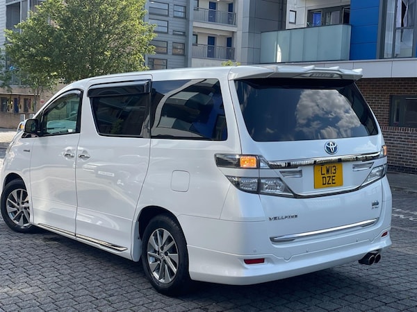 Used Toyota Vellfire 2013 for sale - 75571873: Photo 5