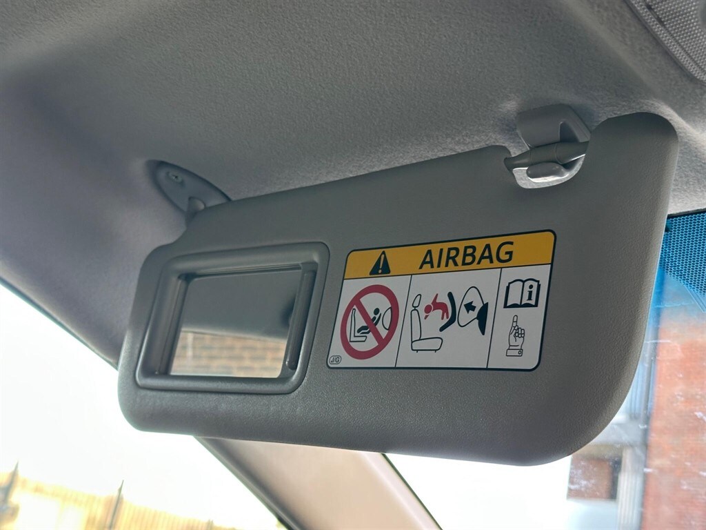 Used Toyota Yaris 2015 for sale - 77819215: Photo 72