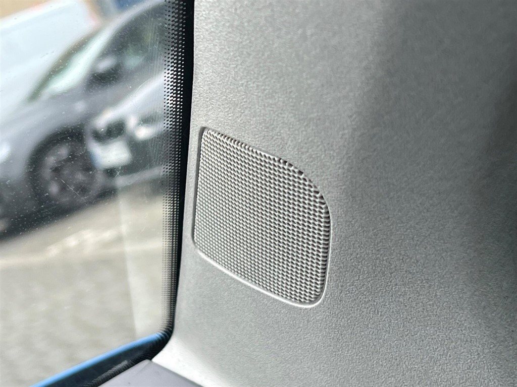 Used Volkswagen Polo 2003 for sale - 78042376: Photo 45