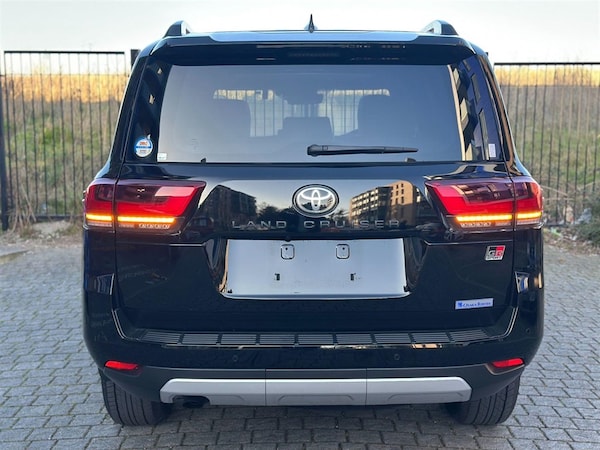 Used Toyota Landcruiser 2024 for sale - 75570305: Photo 10