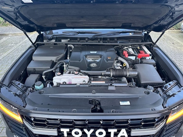 Used Toyota Landcruiser 2024 for sale - 75570305: Photo 15