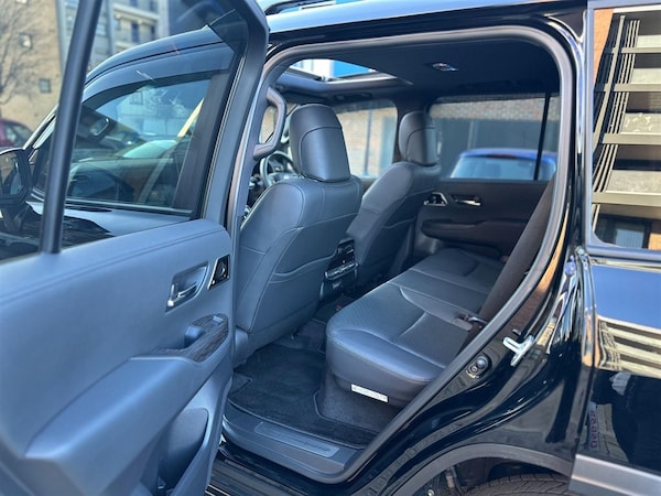 Used Toyota Landcruiser 2024 for sale - 75570305: Photo 24